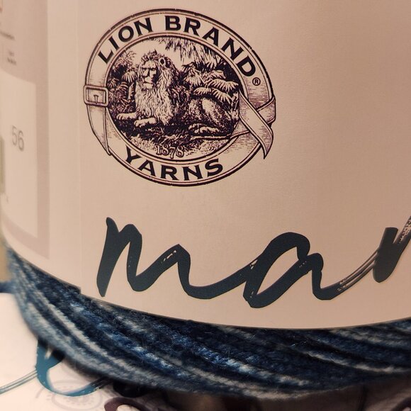 Lion Brand Mandala Ombre Yarn in Harmony (Blue) - Picture 4 of 8